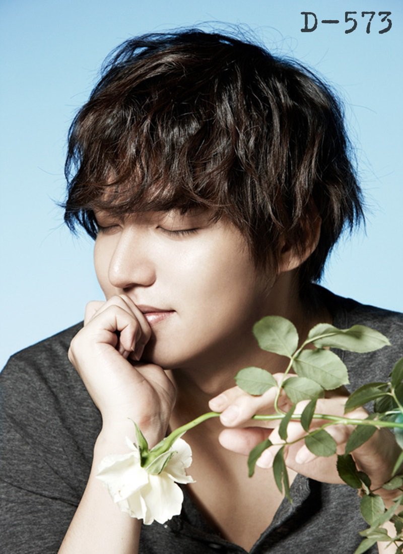 young2536114's tweet photo. 너를 담다가 네게 빠지다.. Your voice is my favorute sound, and your name is my favorute noun #이민호 #Leeminho https://t.co/atOsuMsAhS