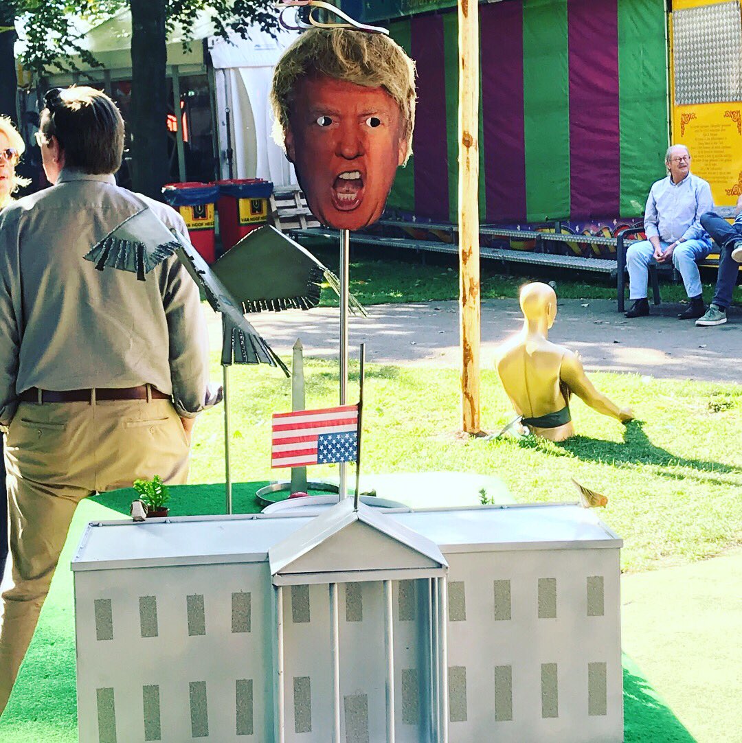 DutchWayLife's tweet photo. Don’t miss the #scarecrowfestival2017 in #Valkenswaard 😃 Lovely #dayout with the kids #trip #holland #vogelverschrikkerfestival https://t.co/PfIZm2EIiX