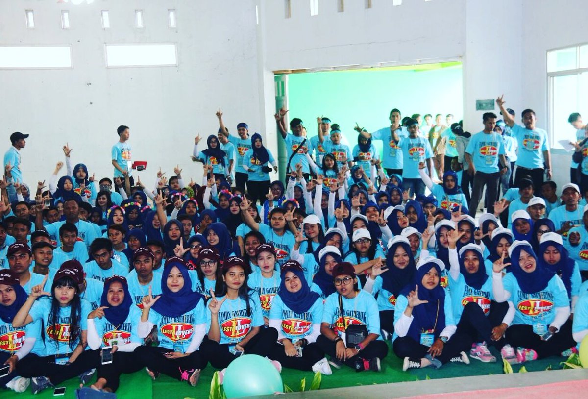 Pasukan Biru selalu Berkibar di Mana mana buat support <a href="/Lesti_Jenong_DA/">Lestykejora</a> #LestyKejoraLiveDAMISBY