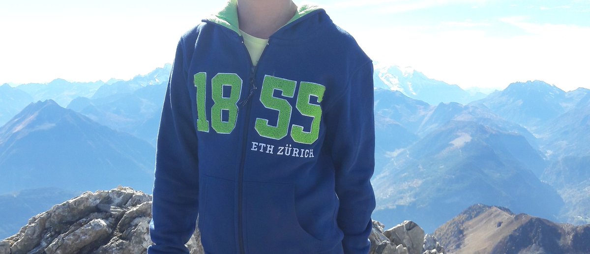rachel_grange's tweet photo. @ETH_en at the top of Grand Chavalard 2899m #communeFully #Valais #Matterhorn state &amp; #MontBlanc behind ! @ETH_physics https://t.co/DiikiIwLYh