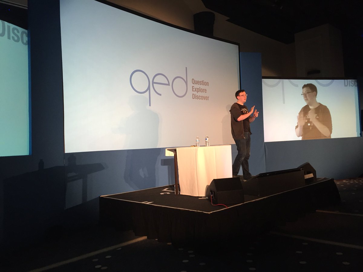 edskeptics's tweet photo. Fantastic talk by @jamesrbuk - an other one for the Fringe? #QED2017 https://t.co/QyGPt0QkS9