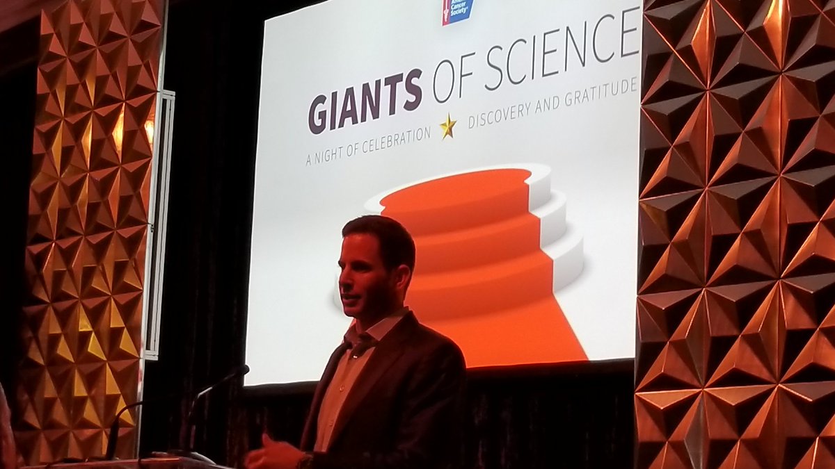 Thanks @therealtarekelmoussa for inspiring all @ACSGiantsOfScience gala with your story of cancer survival. <a href="/AmericanCancer/">American Cancer Society</a>  <a href="/FourSeasons/">Four Seasons Hotels</a>