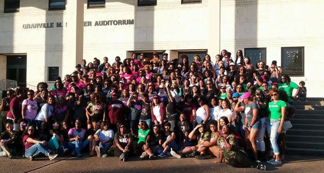 montra_rogers's tweet image. Texas Southern University Homecoming 2017 Celebrating wirh Soros Initiated a Texas Southern University and More #17images #tsuhc2k17