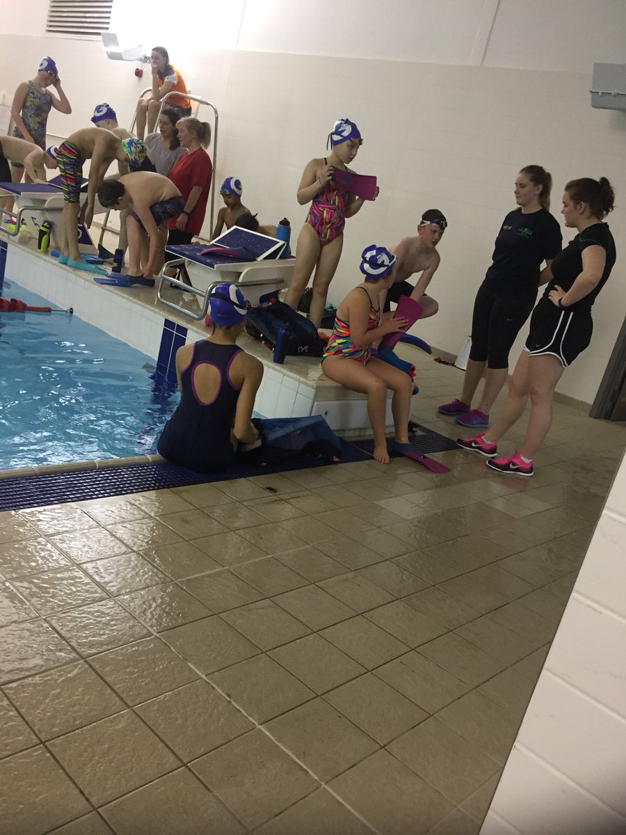 alanmcgown's tweet photo. Level 2 Coaching Course in action coaching #COGST #scotswimsmart @ScottishSwim #alwayslearning https://t.co/rZSe8B6bwI