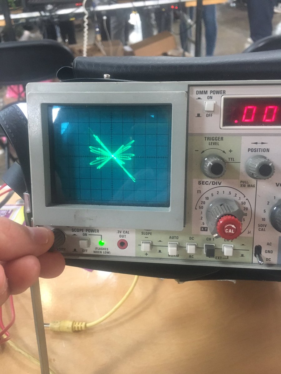 SnazzyFX's tweet photo. Testing the #DualMultiplier thru this neato scope at #machinesInMusic https://t.co/RDagOVnv0Z