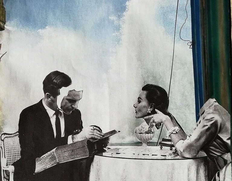 Su #SpaghettiWriters il racconto di Alessandra Perna, cantante e basso dei Luminal e fondatrice della rivista Foga: spaghettiwriters.it/non-dobbiamo-p…