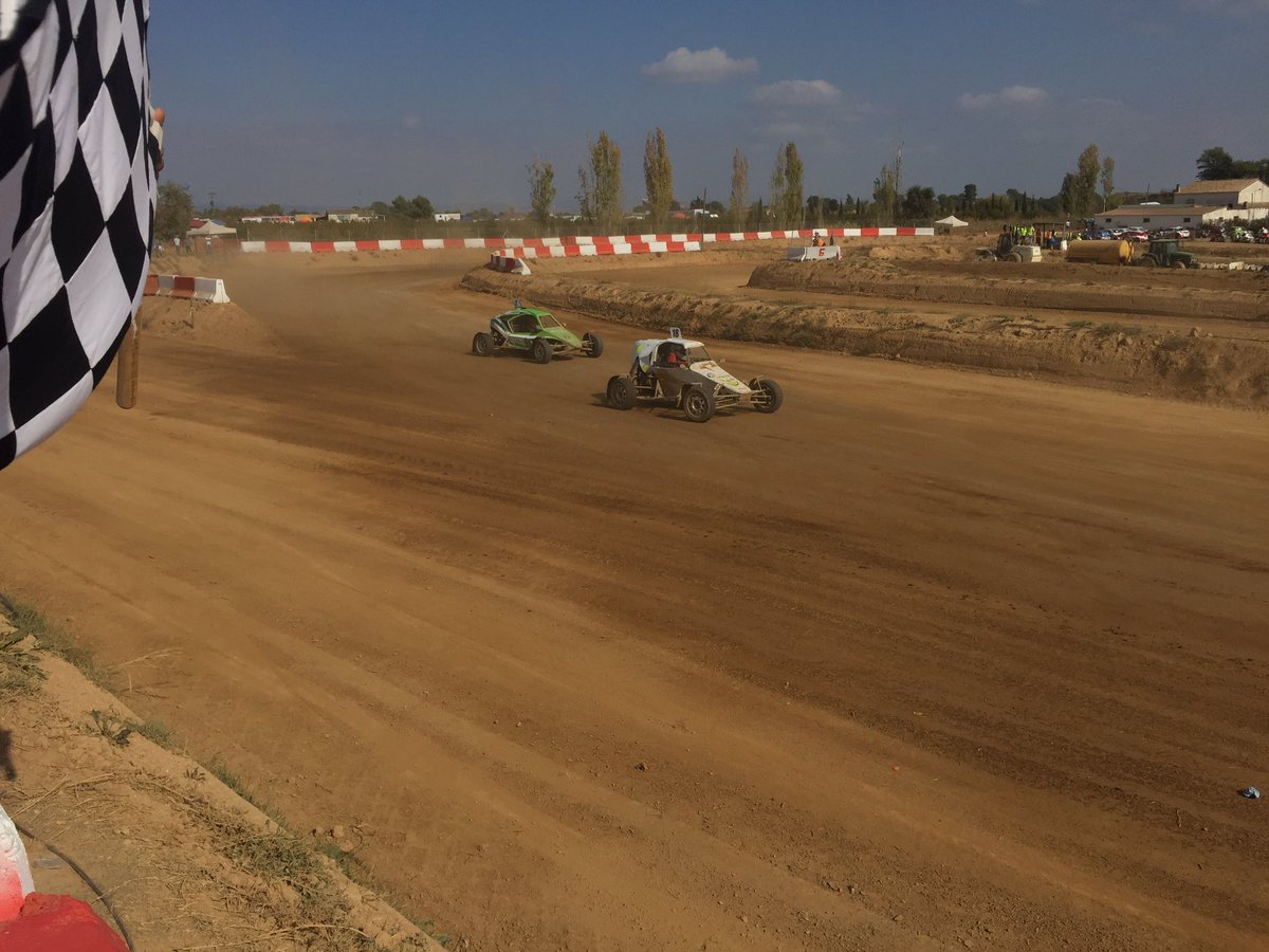 Ánchel Echegoyen tweet media