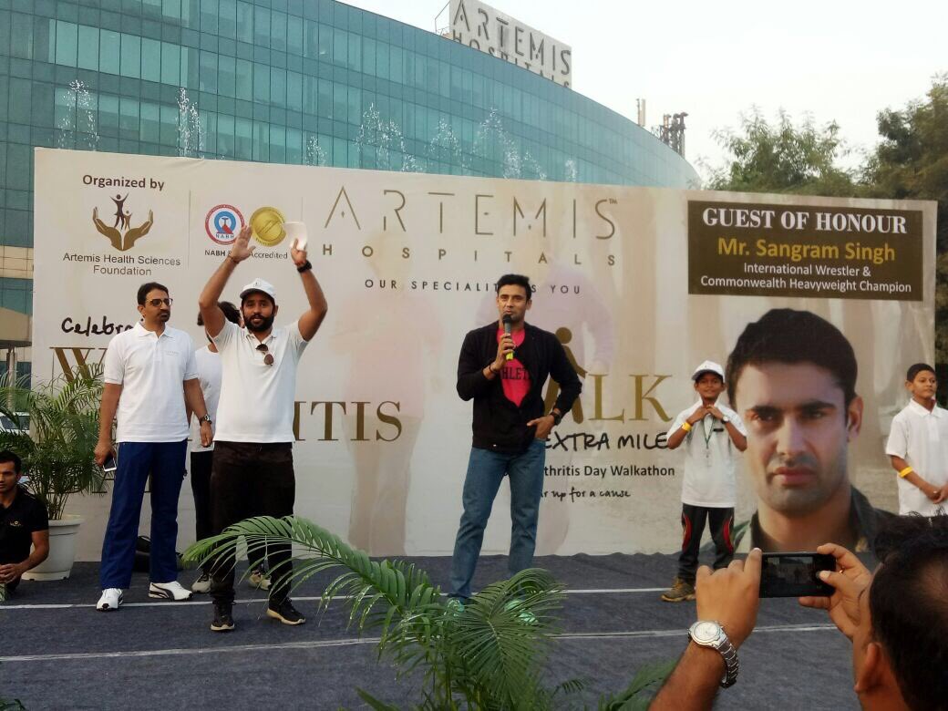 Sangram_Sanjeet's tweet photo. Pleasure to motivate you all. 
Thx #Gurugram &amp; #Artemis  kya josh tha aaj sabme. 
#WorldArthritisDay 🙏🇮🇳 https://t.co/VviihfvqAr