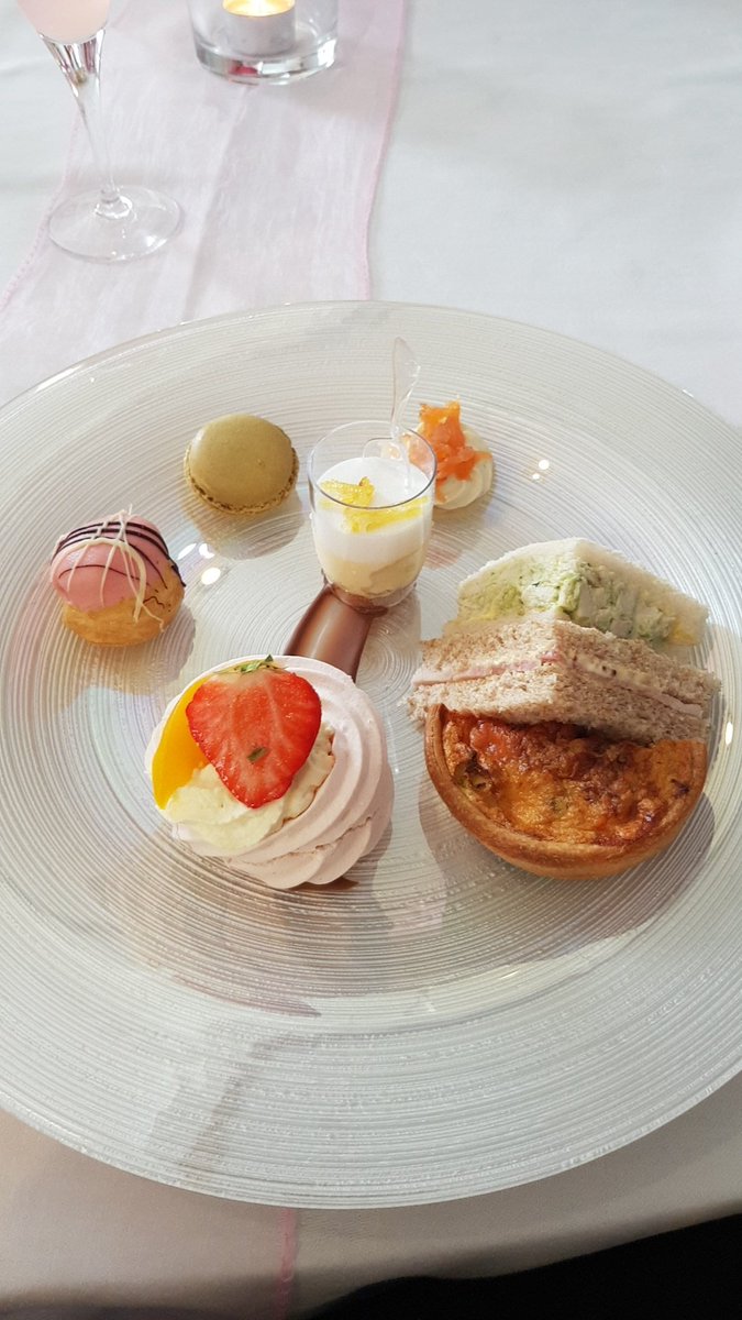 KeaneShauna's tweet photo. Afternoon tea with Marissa #marissasmasterclass https://t.co/yetqtFQ0oE