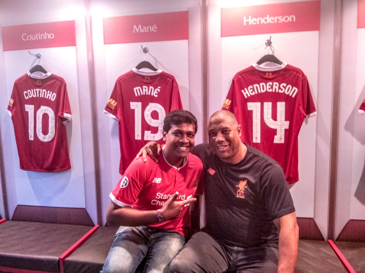 Sajal_Das25's tweet photo. With the Legend ❤️❤️
#JohnBarnes #PremierLeagueLive #LFCinIndia #YNWA #PLBengaluru #Football #DreamComeTrue  #LiverpoolFC https://t.co/Wql8QmZakn