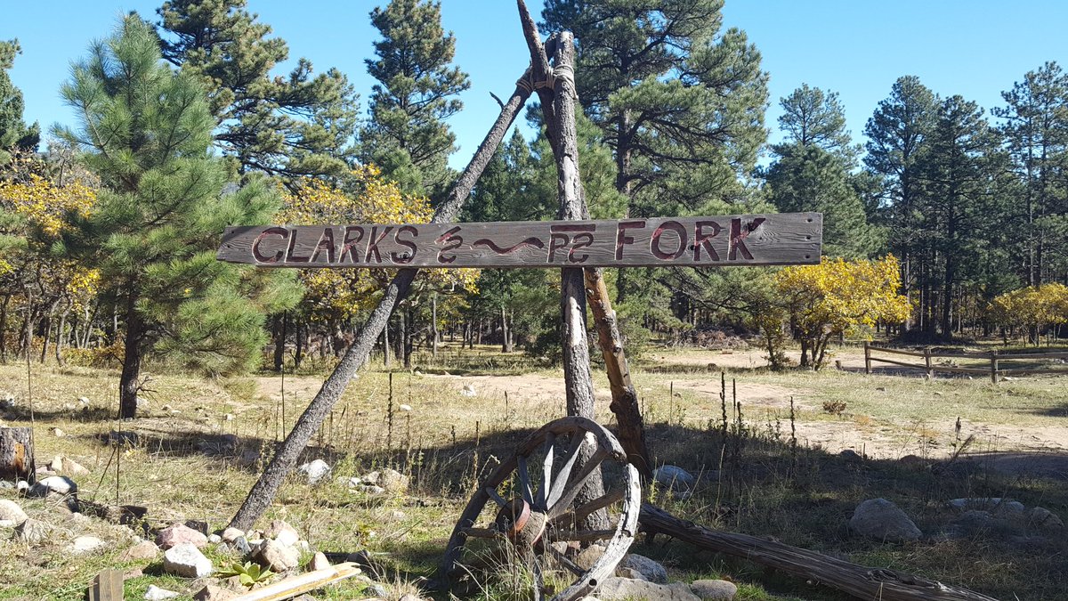 dollie_oneill's tweet photo. Love Philmont in the Fall! @philstaff #PresidentCircle https://t.co/4OOeimuYv6