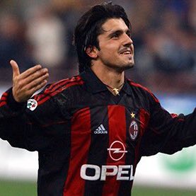 TheHeadtoHead's tweet photo. RT for Gattuso🇮🇹
LIKE for Simeone🇦🇷

#MilanDerby https://t.co/5xZlJCpoKJ