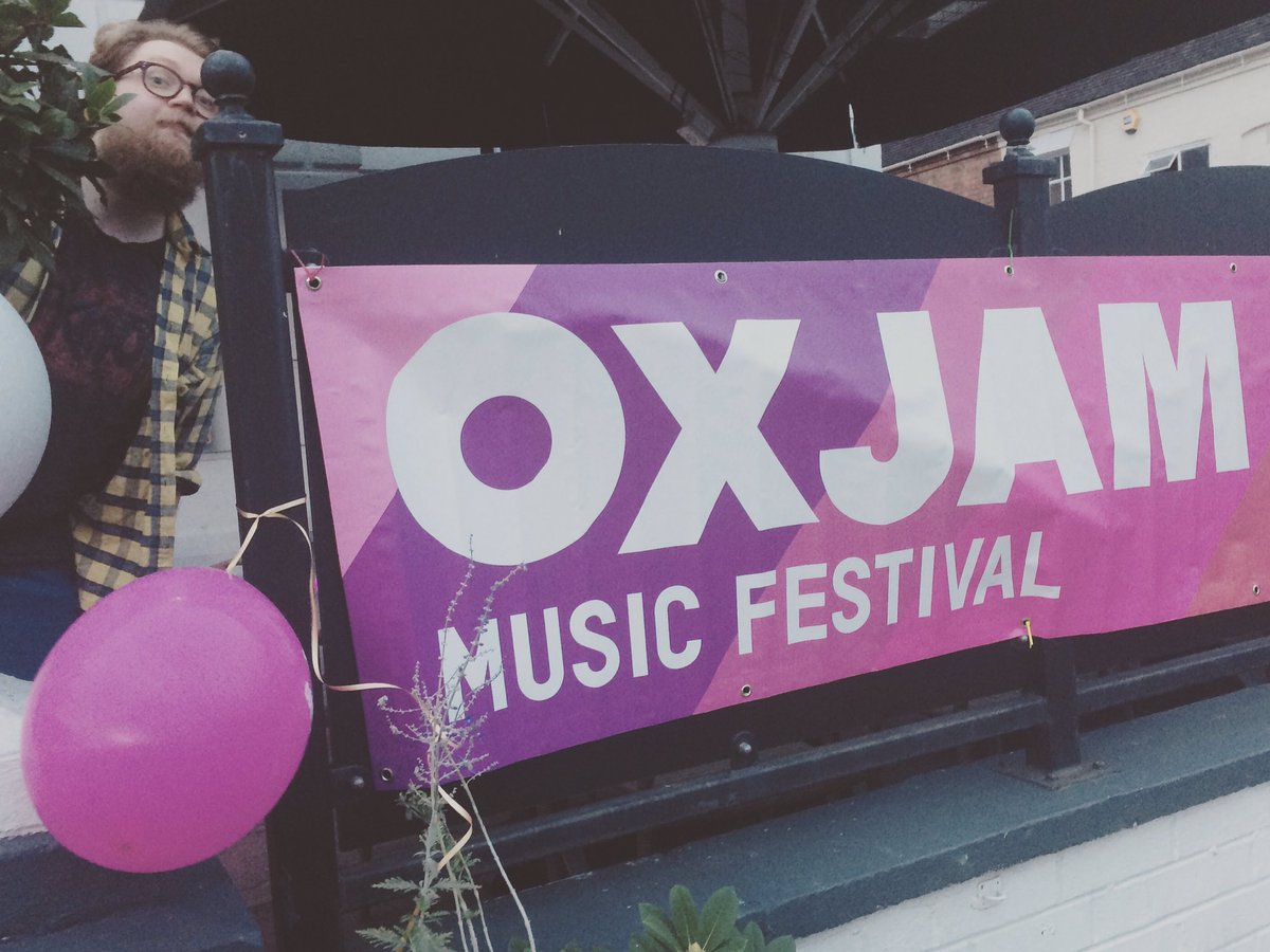 treesandqueens's tweet photo. Much love for last night 😘#OXFAMSTRATFORDUPONAVON https://t.co/rK29CHkOUH