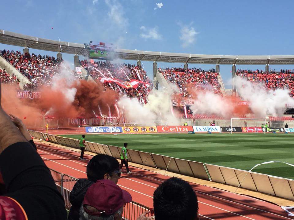 Tremenda postal del recibimiento d <a href="/Los_Papayeros/">:::Los Papayeros:::</a> para <a href="/CDLS_OFICIAL/">CD La Serena Oficial</a> en #Clasico117 @cdlseresmivida <a href="/CDLASERENA/">.</a> <a href="/RodEyzaguirre/">Rodrigo Eyzaguirre</a> @celiapunkpop