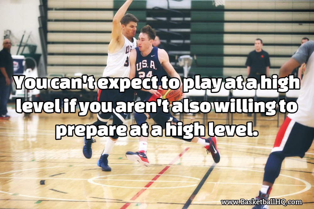 BasketballHQ's tweet photo. This is why practicing at a high level is so important. https://t.co/yRXdlQPGNT