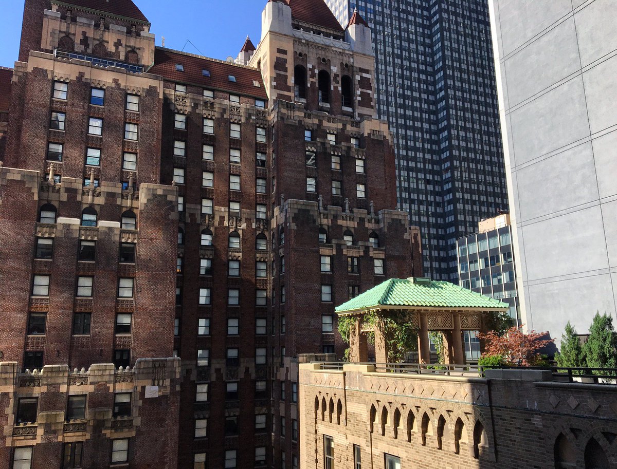 Marriott East Side tweet media