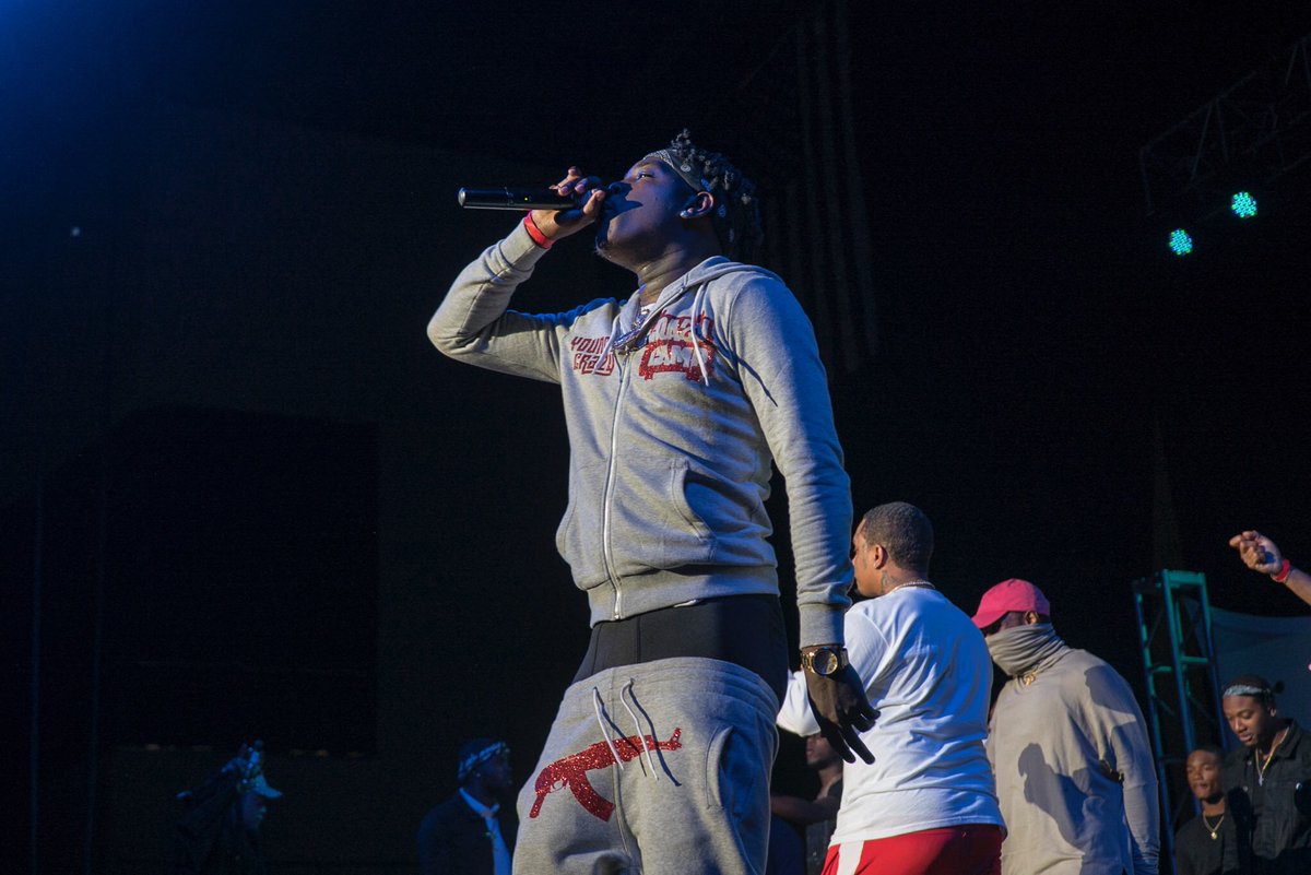 YoungCrazy110's tweet photo. Im still mad but shoutout all the #camppp at VSU who tweakdup lastnight!!!ππ€π€π€π€ #crazodamn https://t.co/AXw5W82cwJ