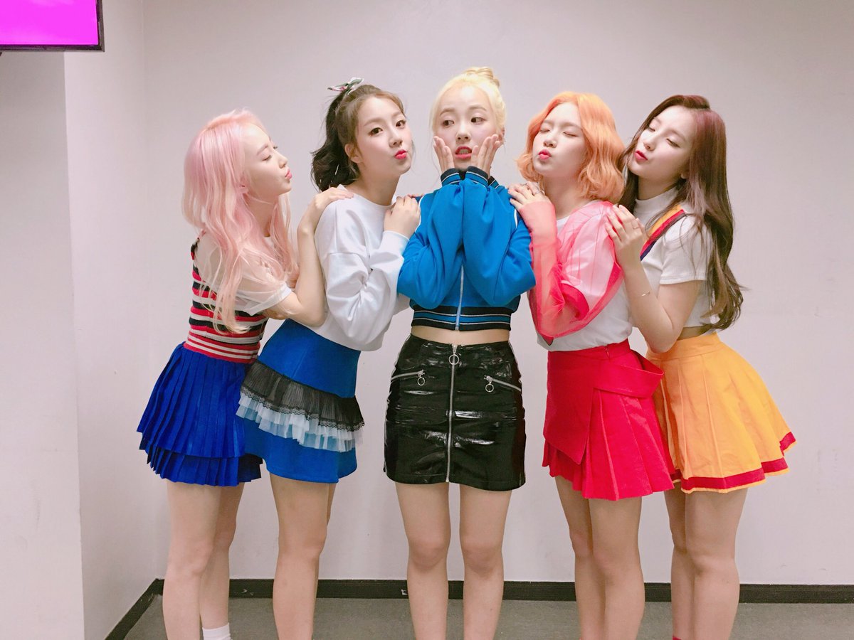 DMM3dAdXkAAH5Io?format=jpg&name=medium