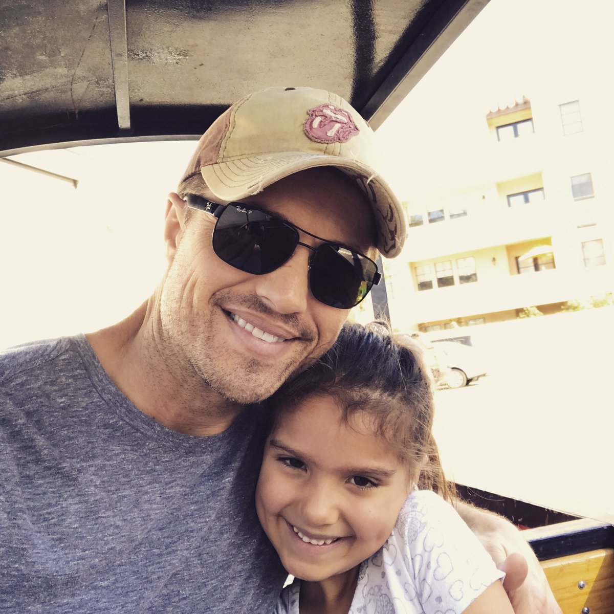 Eric Winter (EricWinter1) Twitter