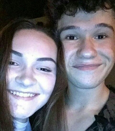 crewolzanski's tweet photo. Sebastian con fans en el M&amp;G del show de Toronto (14/10/17) https://t.co/Ur1XX9RxhK