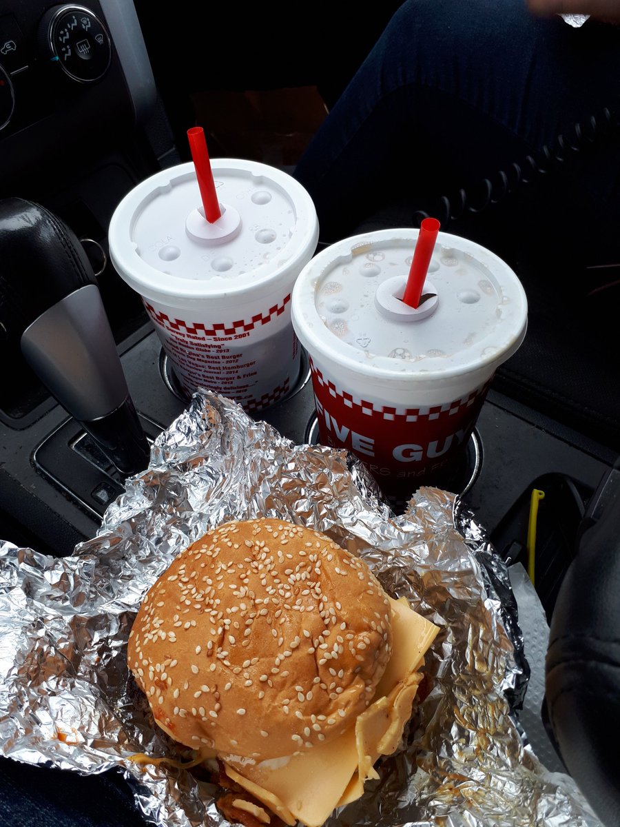 Novice_Vanner's tweet photo. @dishragz2818 remember these road trips #jrbrockbadgers https://t.co/PFyO01xyRK