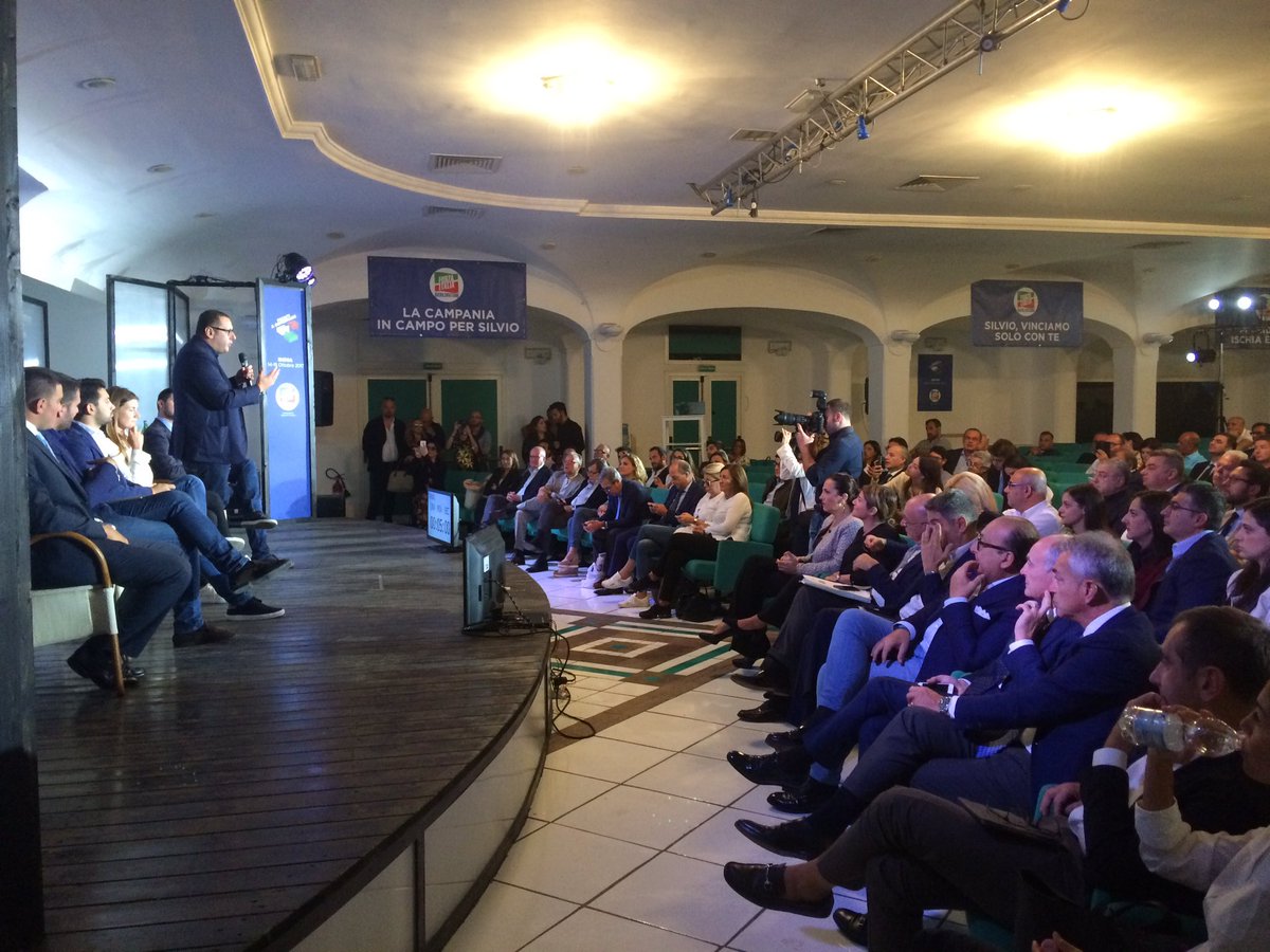 armandocesaro's tweet photo. GRAZIE a tutti per questi due giorni ad #Ischia e... Forza Italia! 🇮🇹 #ProntiAGovernare https://t.co/xABTxlzy56