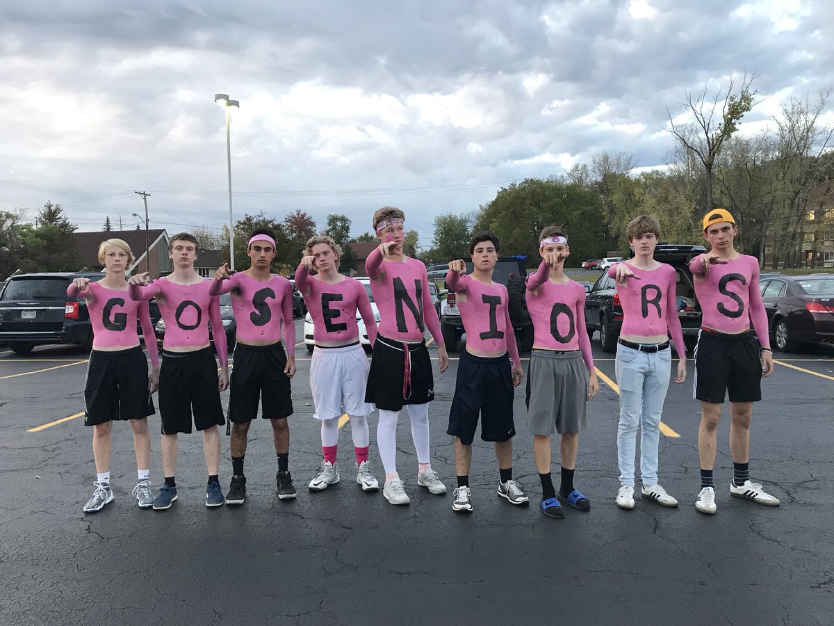 THSkinsquad's tweet photo. Pink out, senior night, and a tribute to Mr. Sigmund followed by a win! Couldn’t have asked for a better way to finish up our season at home https://t.co/4fKyDBdkHT
