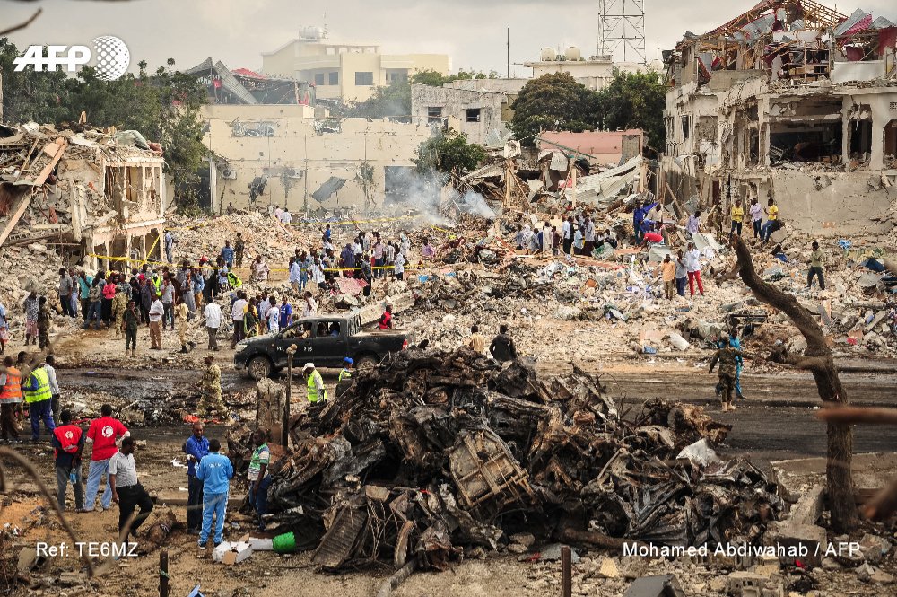 Marodriguez1971's tweet photo. 230 muertos en un atentado. Pero lejos, y negros. Somalia https://t.co/Fl5GuqydZR
