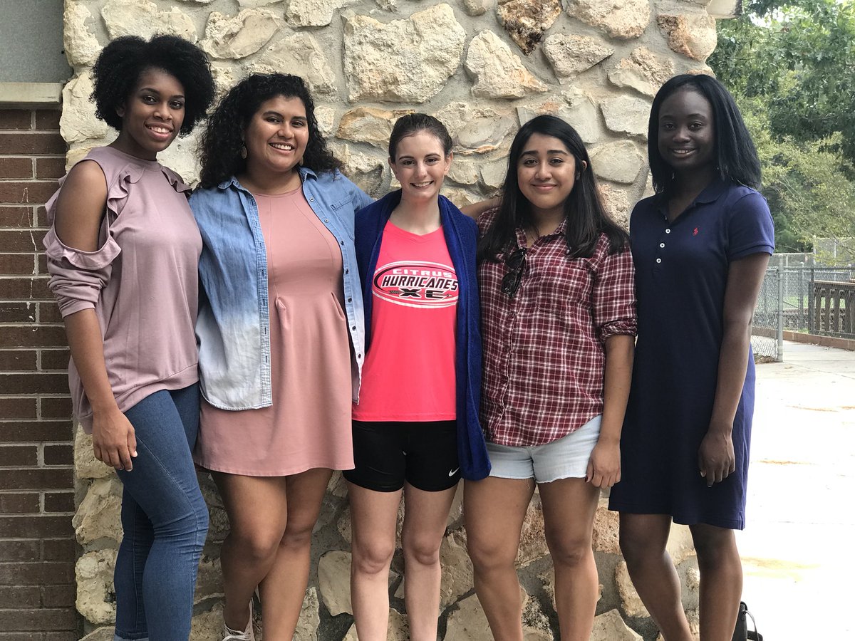 GICC_SOD's tweet photo. Welcome Jade, Shaques and Natalie to God’s kingdom! #october15th #October8th #bearingmuchfruit #Soldoutcampusministry #Successministry #GICC https://t.co/Kp1iuuyhLZ