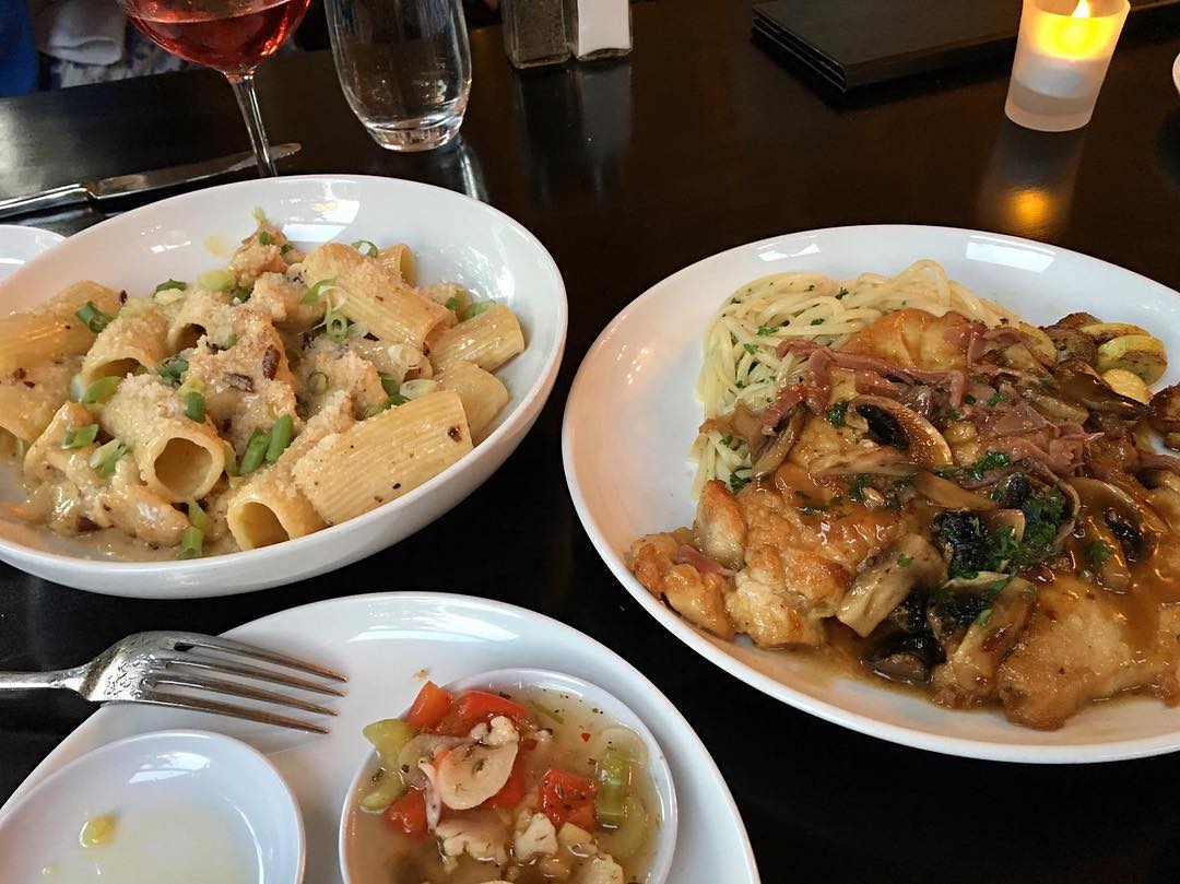 Let's get this #SundayFeast started, shall we? |📷: FB User Michelle Min #PortlandMaine #RomaPortland #AmericanItalian #AndersRules #GuyRules