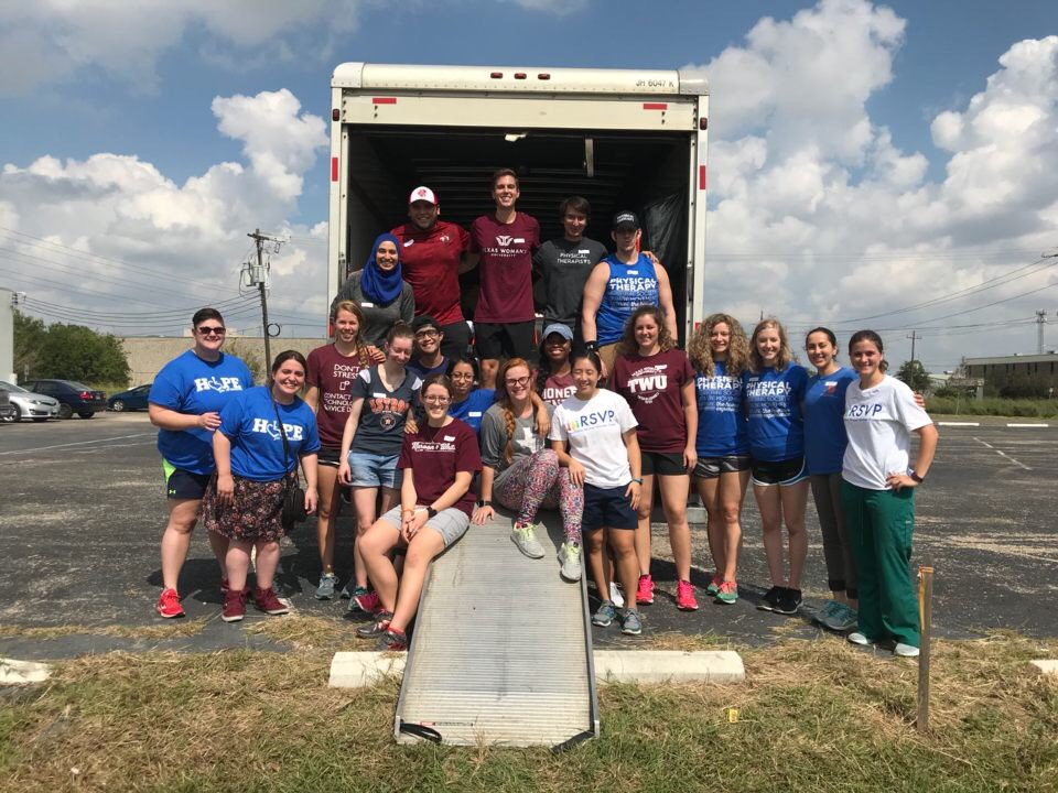 tamam_bushnaq's tweet photo. Had an amazing time packing a truck with medical equipment to send to Puerto Rico with RSVP Texas! @rupalPT @PTDOS @TWUHouston #PTransforms https://t.co/d3LwwzSTZC