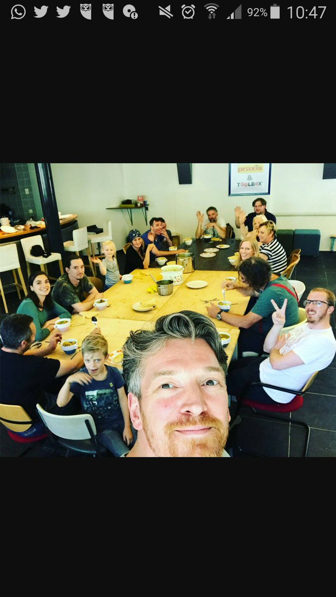 Drenthenaren's tweet photo. Om 19:00 is dit account van... Op deze foto is ie te vinden #tipDRIE Veel plezier komende week en dank voor jouw inbreng @Keesalmighty ^^HJ https://t.co/qm7OAct6xQ