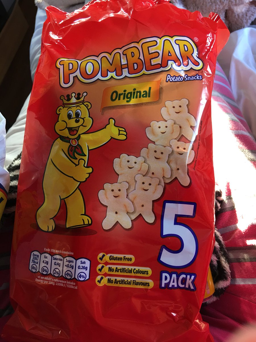 bongoboo16's tweet photo. #CarShareFam on holiday watching #CarShare @Sianygibby @peterkay_co_uk @PColemanchester #LazySunday #PJsAndSlippers #PomBears @sophiehill85 @LucyMacey1007 โฅ๏ธ๐โฅ๏ธ https://t.co/Snreozo8pz