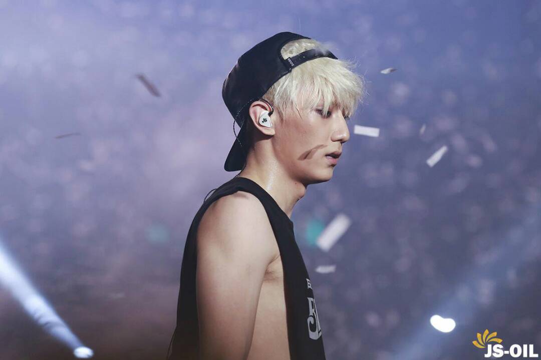 owowdot's tweet photo. Let's stay forever for a long time ❤ #8YearsWithHyunseung https://t.co/ahfeqv8aii