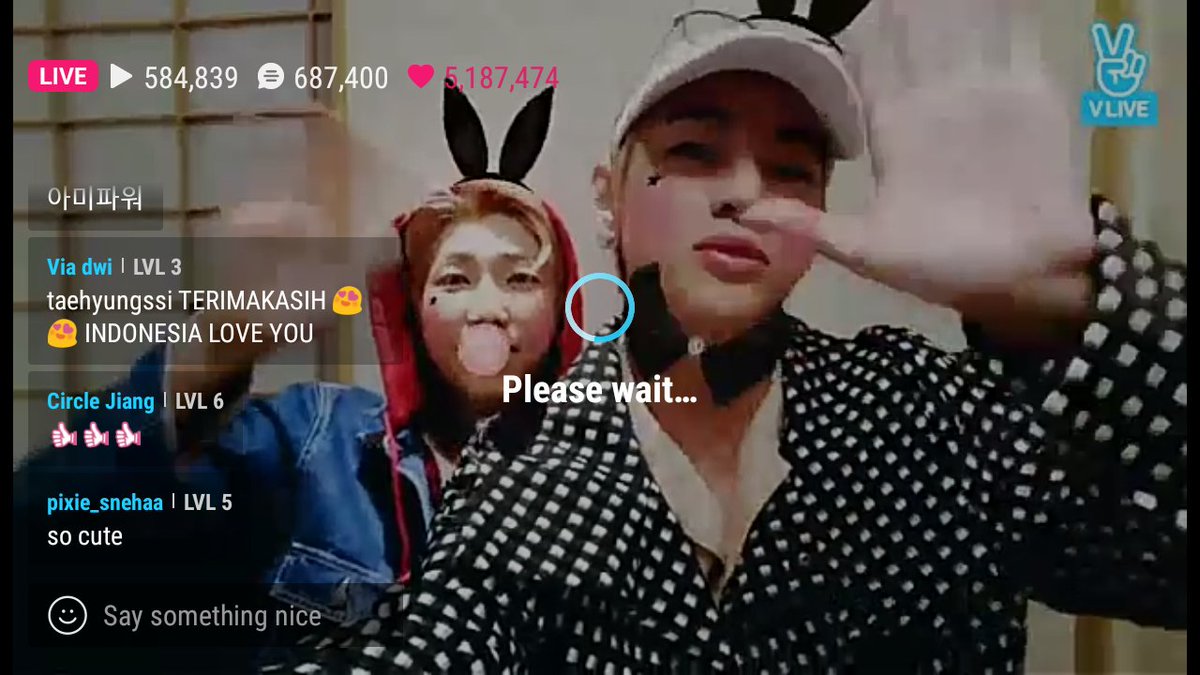0Shiryaeva's tweet photo. #VLIVE_BTS #RM_V
Конец был милым) https://t.co/zZSgC8ntOm