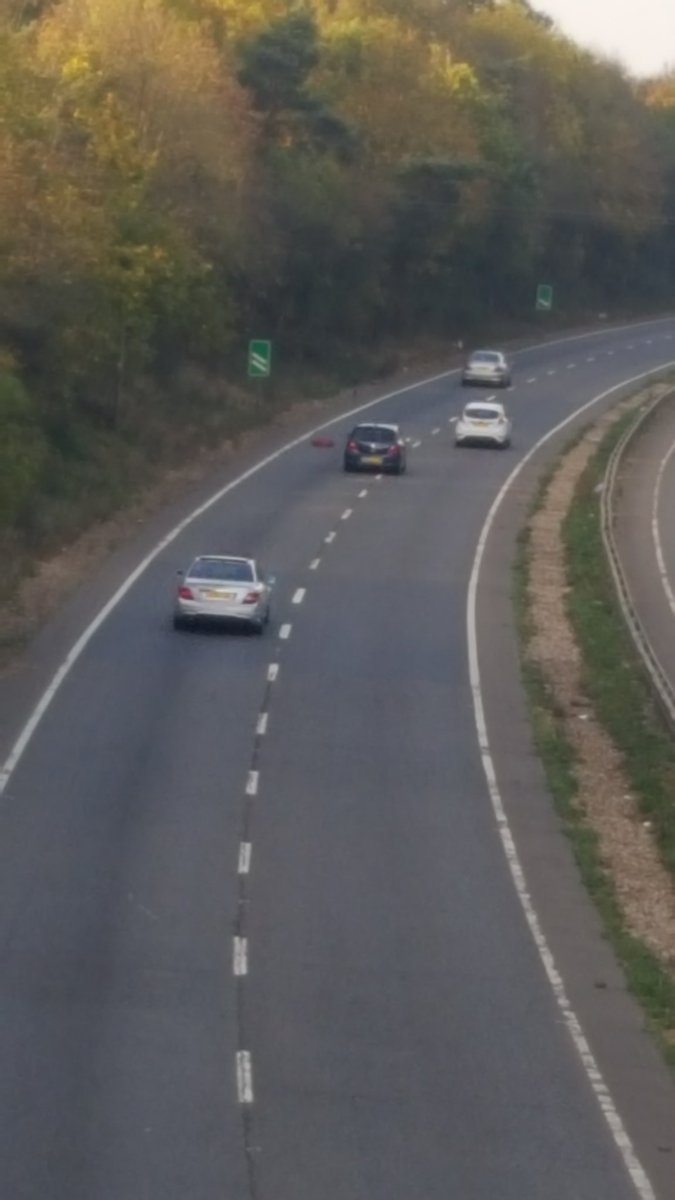 PrincessLizy89's tweet photo. @hertscc there is an obstruction on the a10 northbound just before ware north exit https://t.co/WLzhwLOEJI