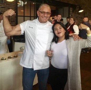 FDImagazine's tweet photo. Fans go hog wild over #robertirvine at #pigsandpints #nycwff 🐷🍺 #eatdrinkendhunger https://t.co/ricI9e5Fga