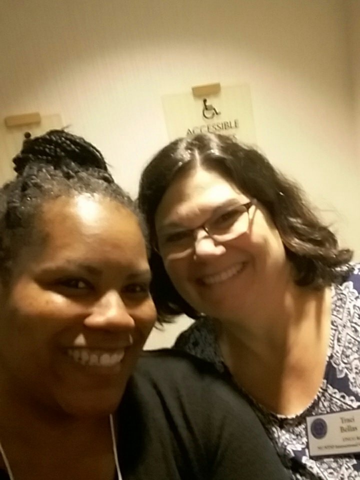 Ms_King819's tweet photo. I'm caught @TraciBellas and I had to snap a pic. #2017FallInstitue @ncntspuncga https://t.co/yBtGTVqilc