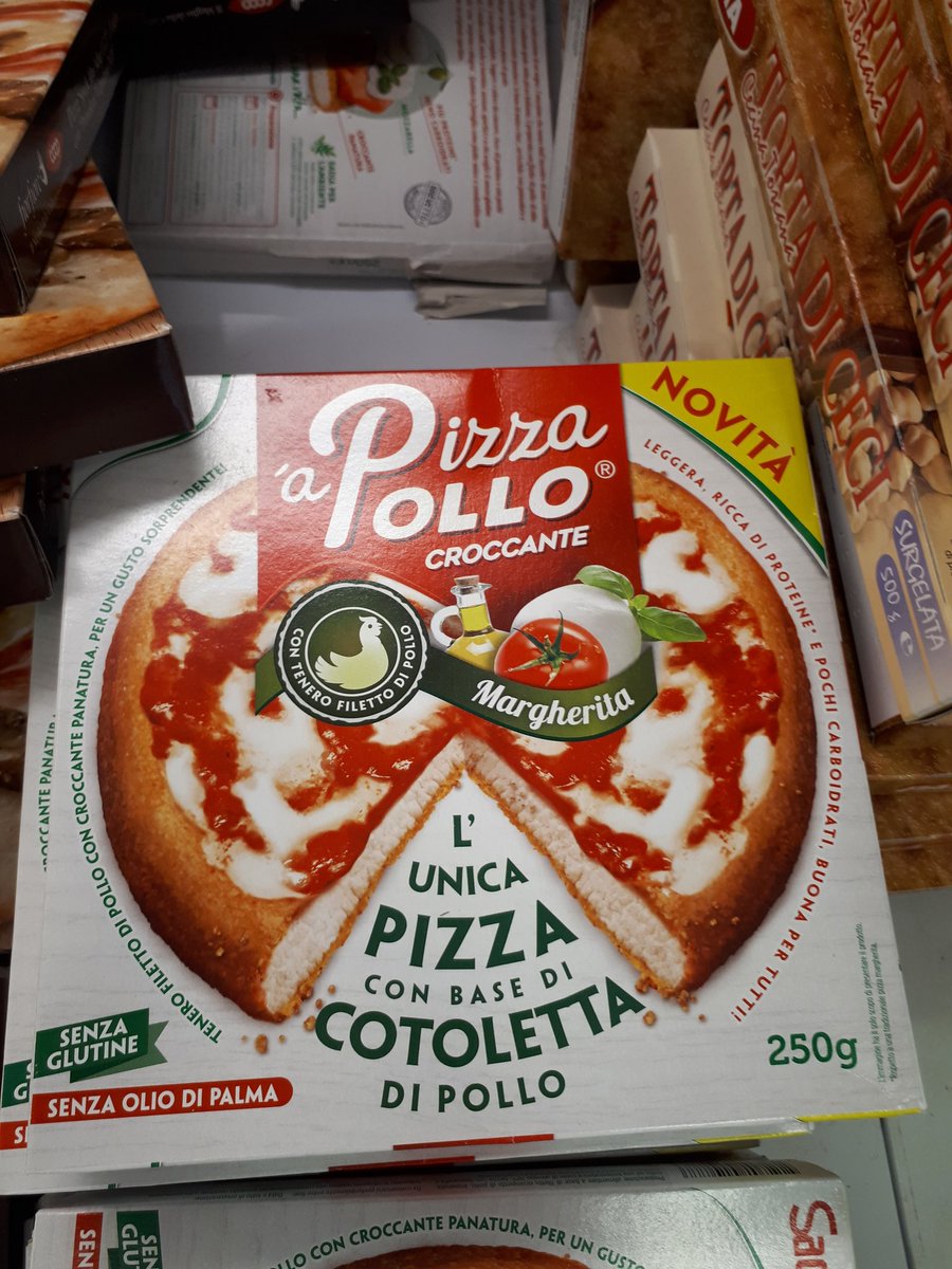 Gilmerdo's tweet photo. Che sia unica credo che nessuno lo metta in dubbio. Semmai la domanda che tutti si pongono è PERCHÉ?
#PizzaPollo https://t.co/dydsVLY5E8