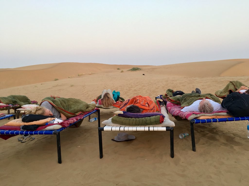 thesandseeker's tweet photo. Fun night camping in the Thar desert. #thesandseeker #india #thardesert #stargazing https://t.co/M5eDXO7oUC