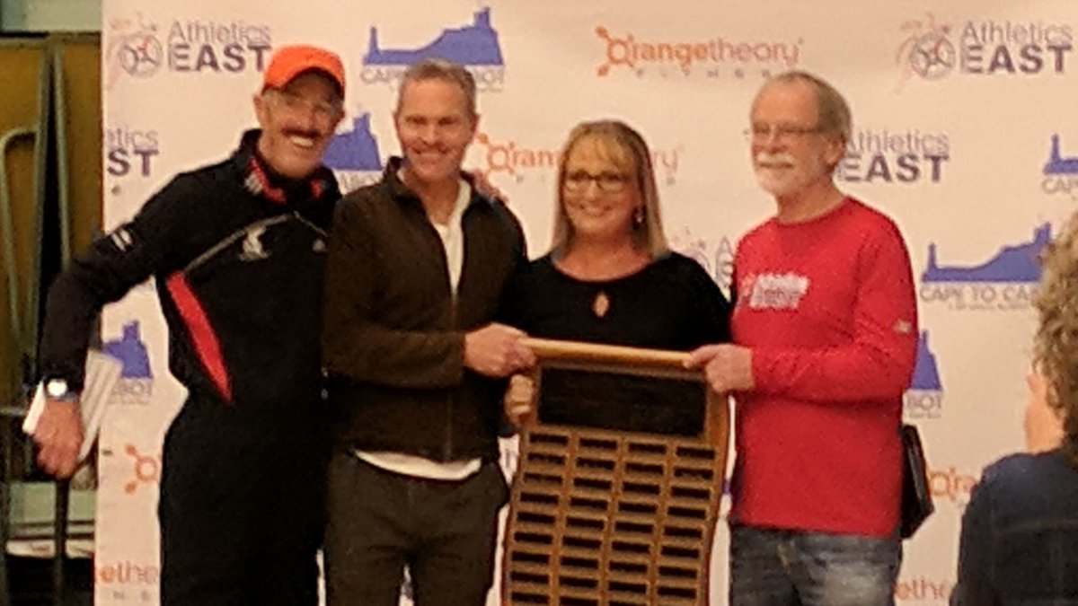 kellydavidp's tweet photo. BIG Congrats to @SusanMatthews49  on winning the 2017 Ian Ash Award! #WellDeserved @ANERunningClub https://t.co/aYoDwAFrGY