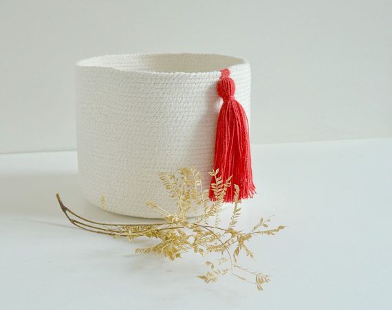 ETSdiscount's tweet photo. Cotton pot, Cotton planter, Organisation basket, Wedding anniversary gift, White and red décor, Plant pot - https://t.co/JEt2QFA4OM https://t.co/VlLNbRufou