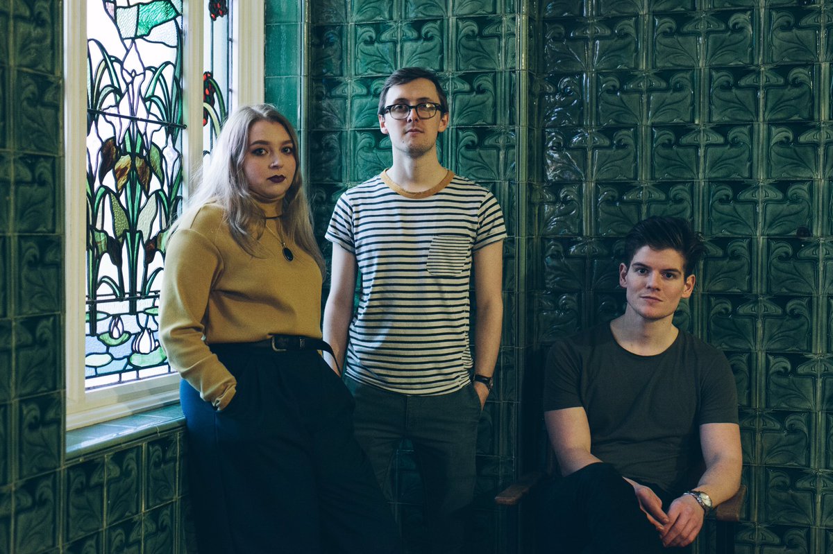 Louxband's tweet photo. On the 10th November we are releasing our first ever single "Meet me halfway" and we can't wait. Get tickets here:
https://t.co/hNLOG5qlrp https://t.co/nT4LEKB5UP