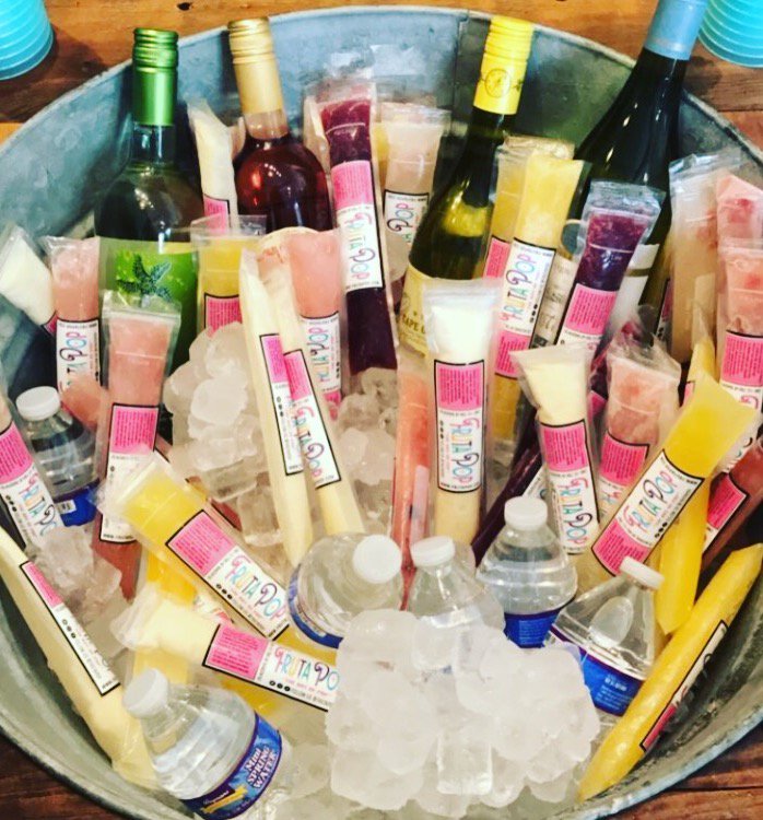 SangriaPOP's tweet photo. Our idea of #sundayfunday 📸 @sjcollie @undeniablebtq https://t.co/wn5htkornk