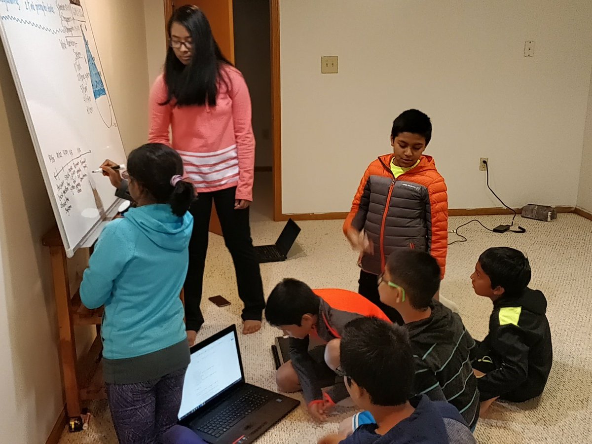 hsquared27203's tweet photo. We're having great time discussing project! #omgrobots #fll #fllrocks #hydrodynamics https://t.co/oM5NpmixJQ