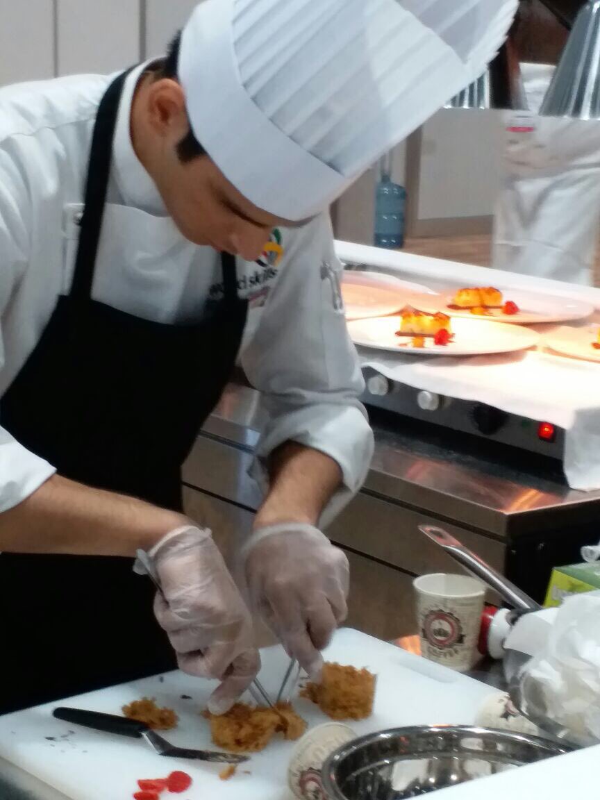 skillthsc's tweet photo. Sahil Budhiraja, representing Team India on Day1 of @WorldSkills Abu Dhabi 2017 for Cooking Skills.
#SkillTHSC #WorldSkills2017 #AbuDhabi https://t.co/YiSquCQDdq