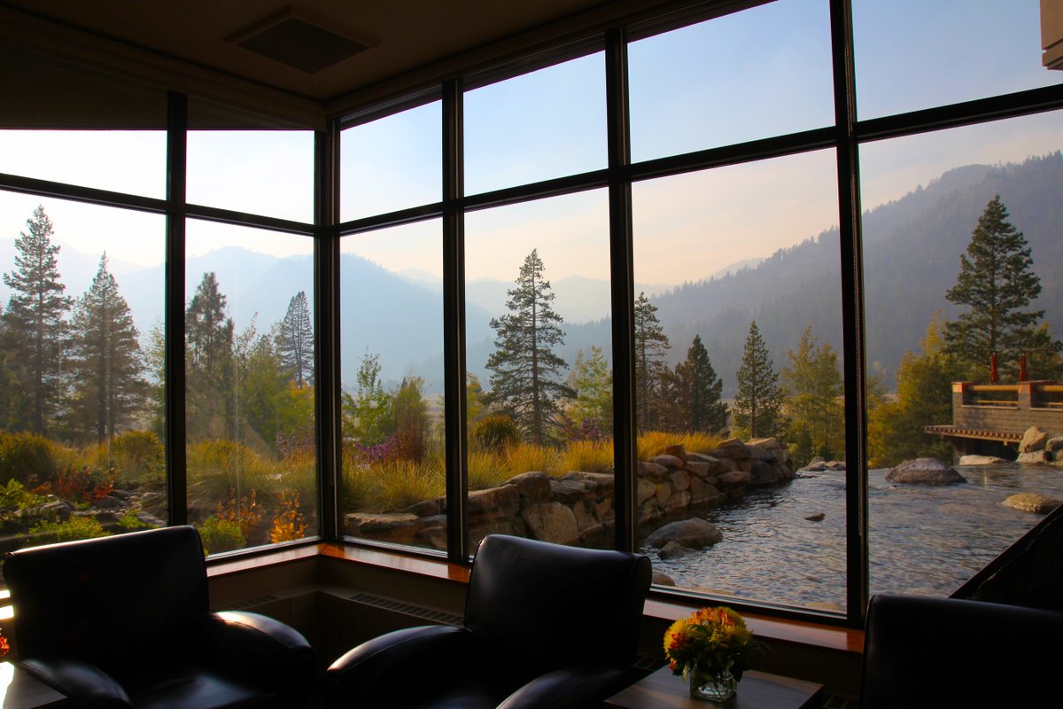 Not a bad view, if you ask us. 

(Taken at <a href="/SquawCreek/">TumblerWrapsEtc</a> ) 

#TahoeNorth