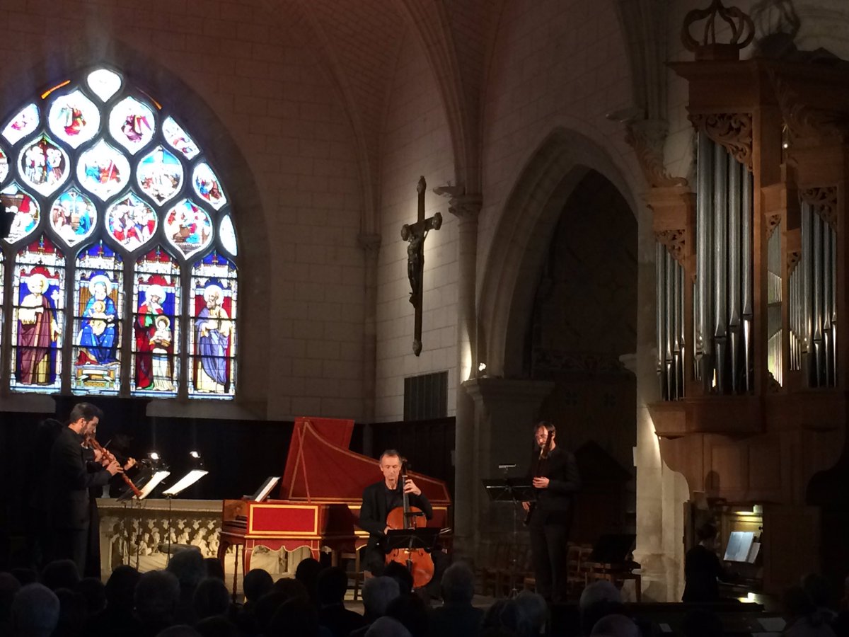 MMfestival2018's tweet photo. @GrattonMaude au clavecin/grand orgue,Baptiste Lopez et Lotta Suvanto/violons,Patricia Gagnon/alto,Bruno Cocset/violoncelle #MMfestival2017 https://t.co/cDcbNOWpUZ