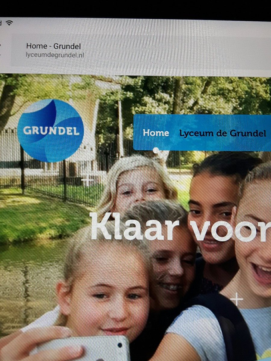 lyceumdegrundel's tweet photo. Hoe ziet jouw ideale school eruit? #projectdagen #klas1
#creativiteit #ideeën https://t.co/n3l8zMjTMX