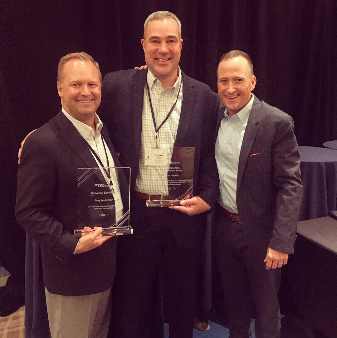 Proud of the Minneapolis leaders for #deliveringexcellence and #buildingahighpreformanceteam <a href="/HopTEK86/">Ryan Hopkins</a>
